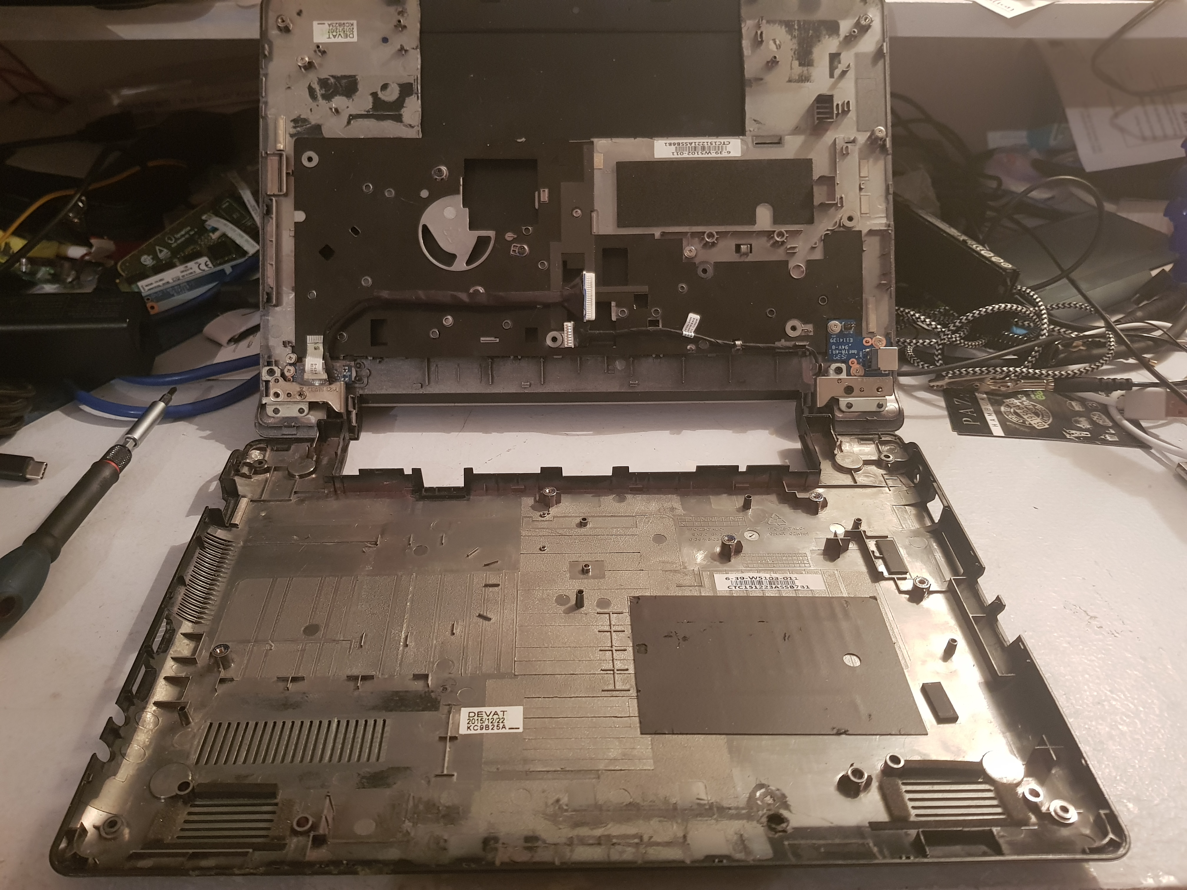 image of the empty laptop shell